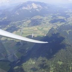 Flugwegposition um 11:25:39: Aufgenommen in der Nähe von Gemeinde Hermagor-Pressegger See, Österreich in 2167 Meter